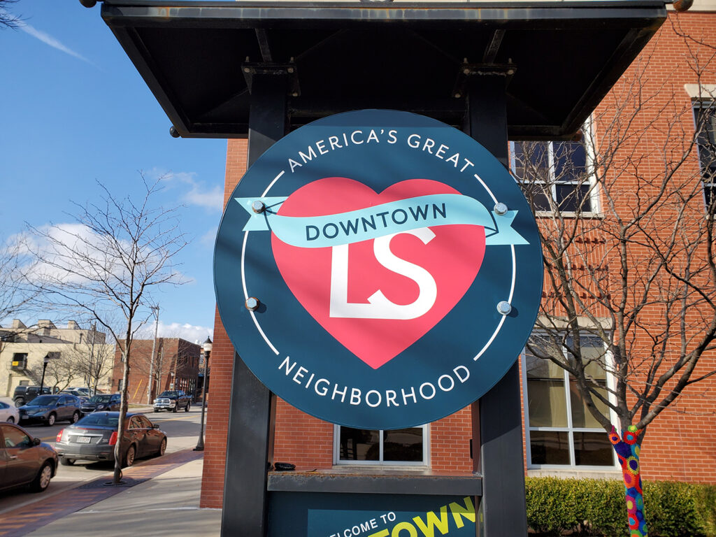 Sign for Downtown Lee's Summit, America's Great Neighborhood